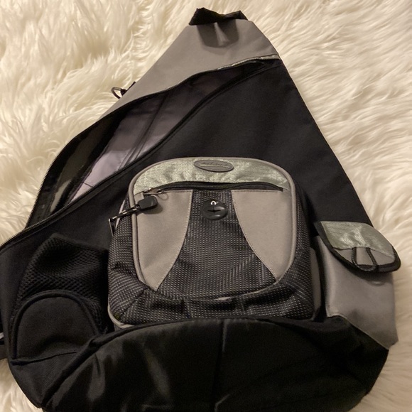Extreme Backpack long20” with16” wide gray and black excellent condition - Picture 11 of 12